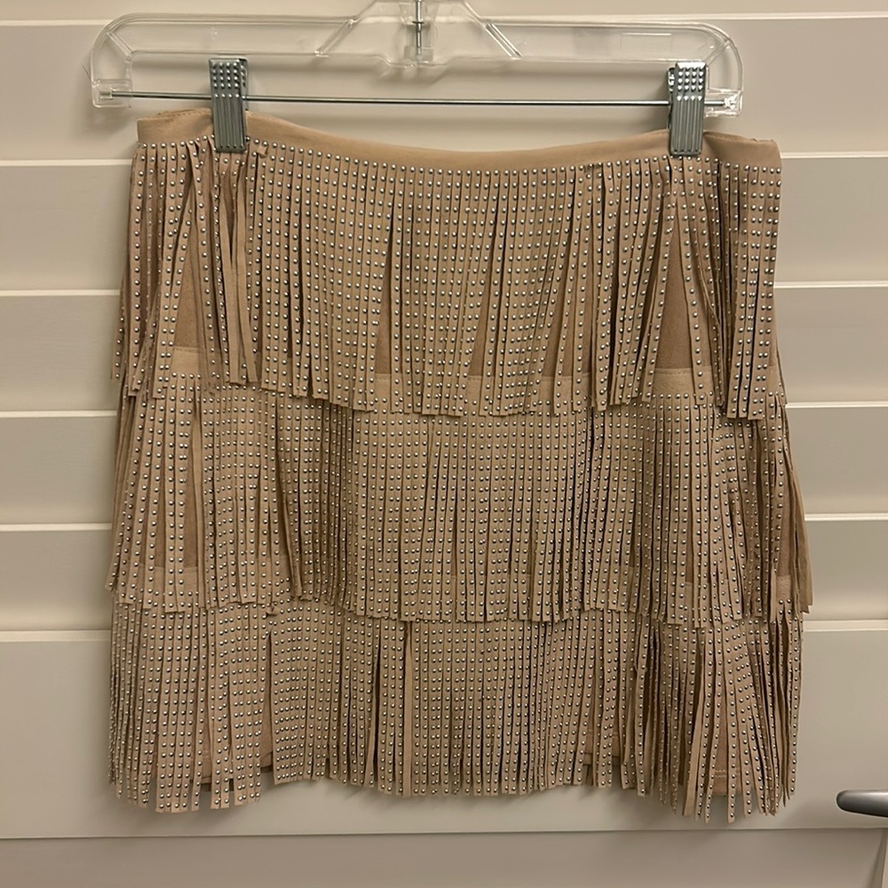 Cute Forever 21 faux suede taupe silver beaded fringe mini skirt, size M. NWT